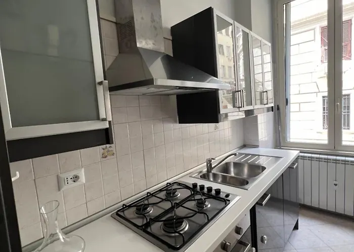 Apartment Savoia Design With Terrace - Center Rom