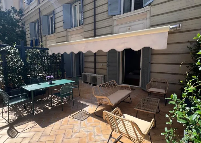 Savoia Design With Terrace - Center *